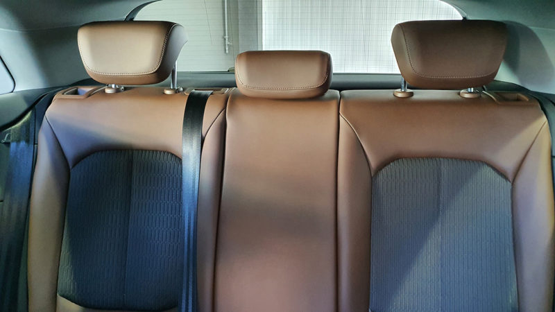 AUDI A3 Design Edition 1.6 TDI S tronic, asientos traseros
