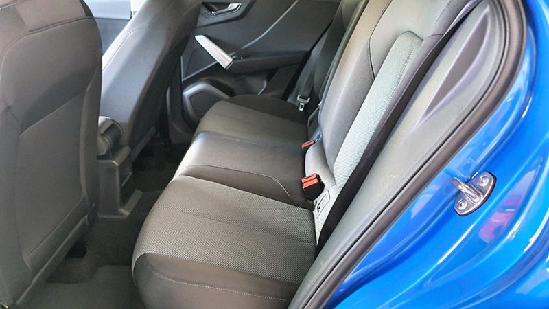 AUDI Q2 1.6 TDI Design edition, asientos