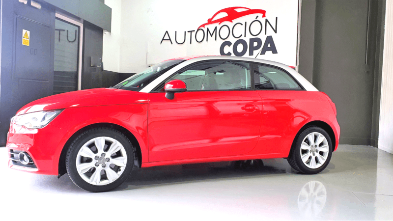 Audi A1 Attraction lateral