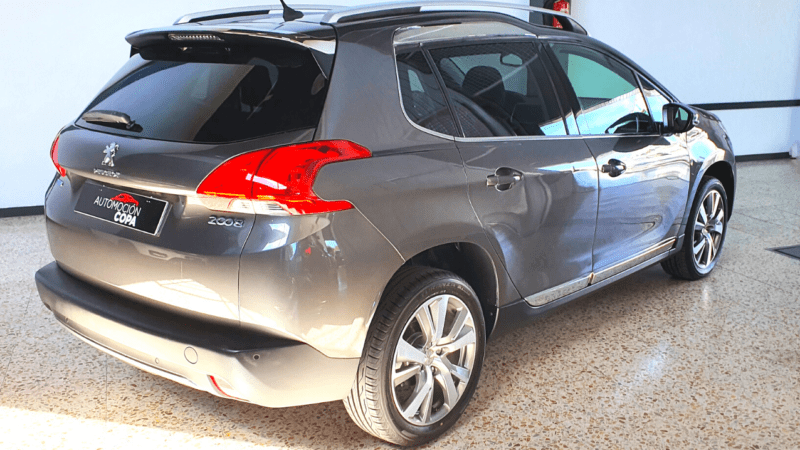 Lateral trasero peugeot 2008