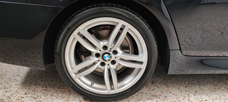 BMW Serie 5 520D 4p, rueda