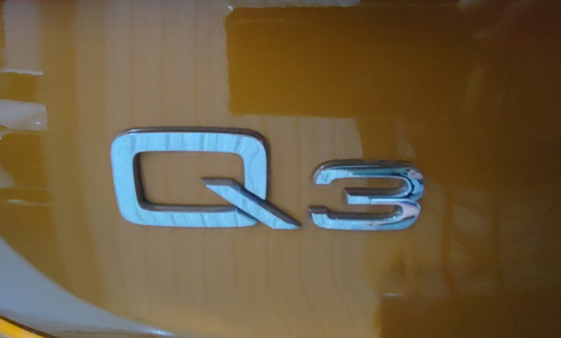 AUDI Q3 2.0 TDI Advanced edition logo